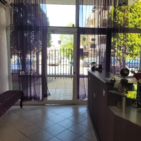 Family Hotel Megas Apartman